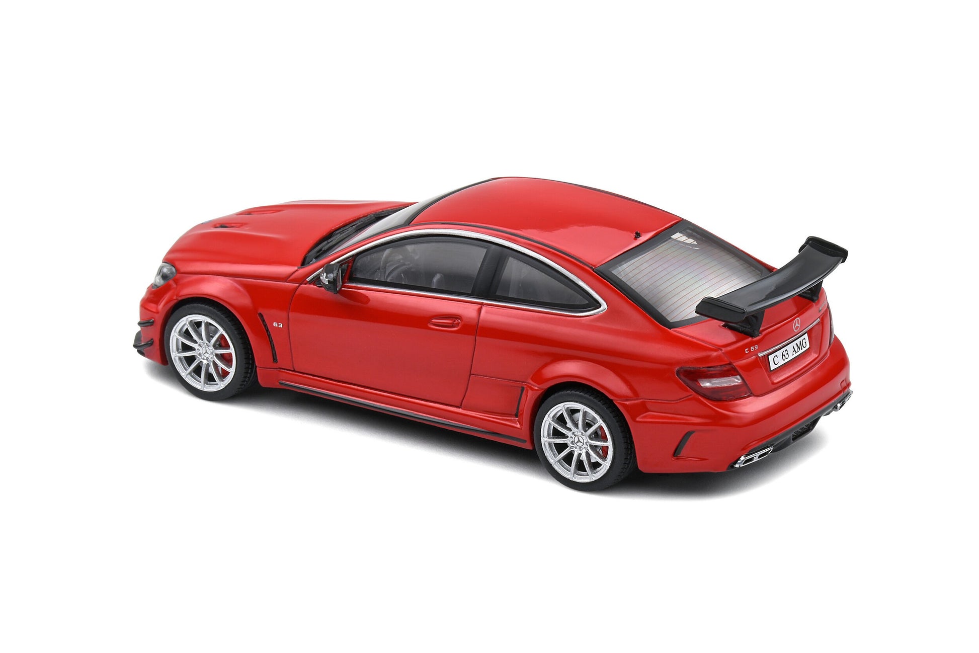 Mercedes-Benz AMG C63 Coupé Black Series fire opal red 1:43 - 67626