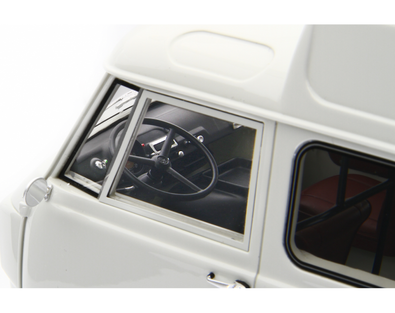 Alfa Romeo F12 Autocarro Tetto Sopralzato 1967 Bianco 1:18-9