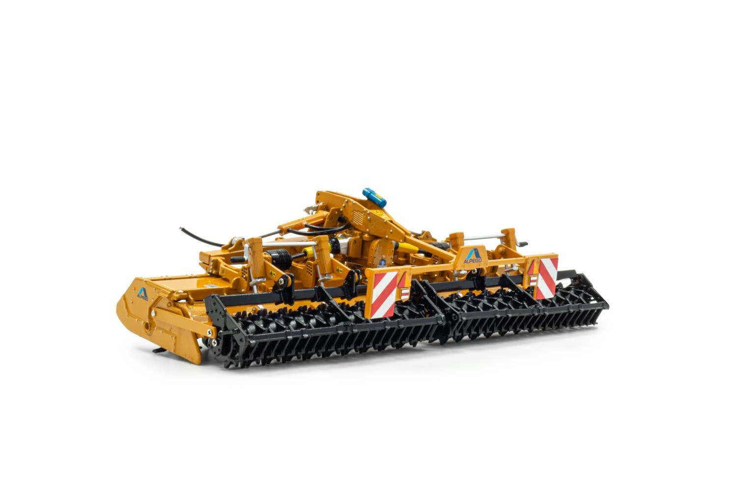 68014