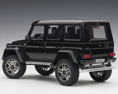 Mercedes-Benz G G500 4x4 2 Nero Lucido 1:18 - 6815