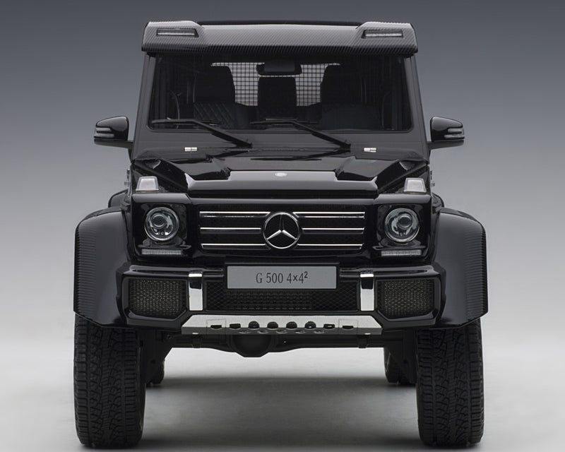 Mercedes-Benz G G500 4x4 2 Nero Lucido 1:18 - 6818