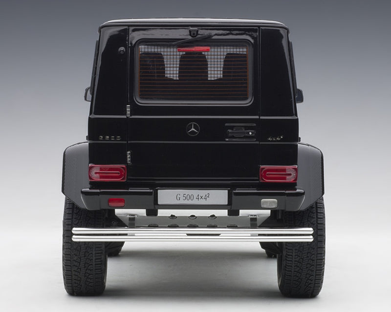 Mercedes-Benz G G500 4x4 2 Nero Lucido 1:18 - 6819