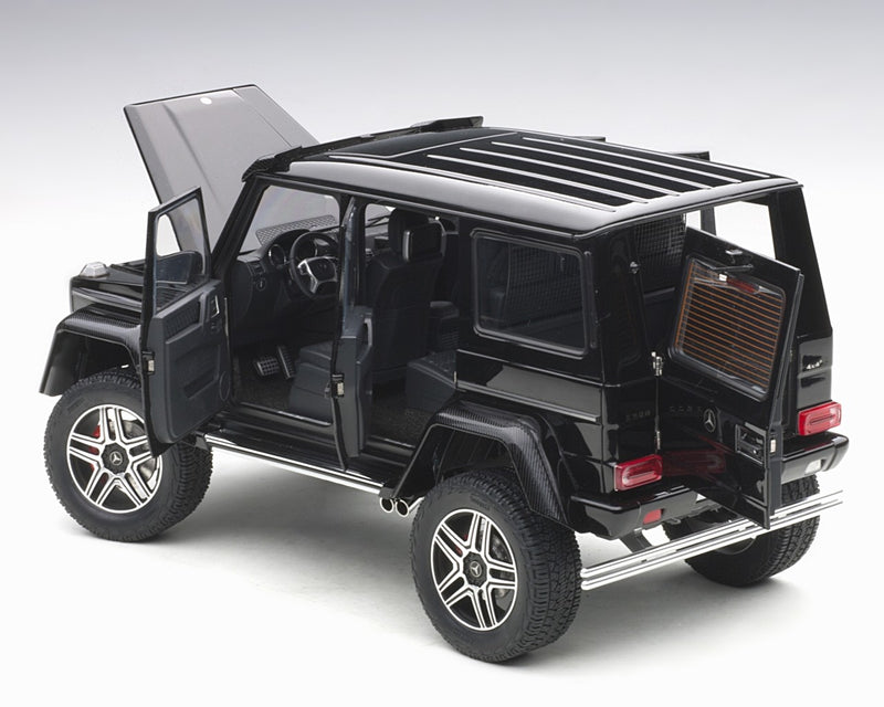 Mercedes-Benz G G500 4x4 2 Nero Lucido 1:18 - 6826