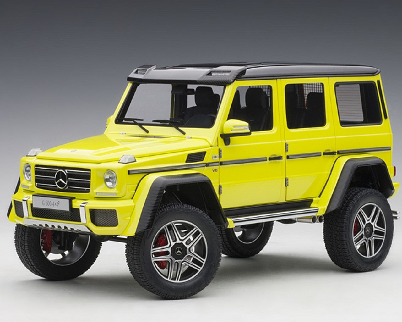 Mercedes-Benz G G500 4x4 2 Giallo 1:18 - 6827