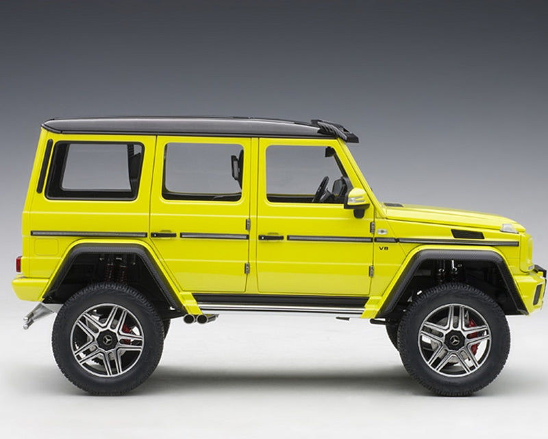 Mercedes-Benz G G500 4x4 2 Giallo 1:18 - 6830
