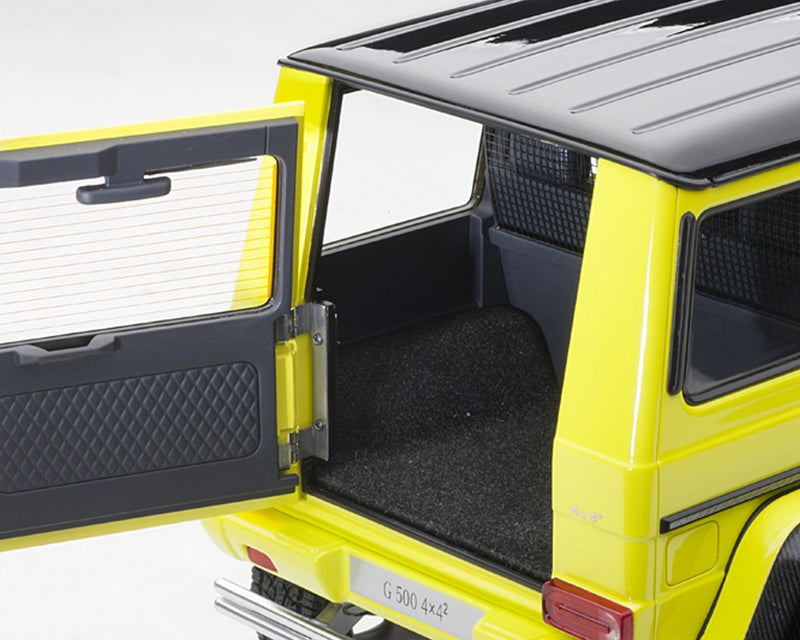 Mercedes-Benz G G500 4x4 2 Giallo 1:18 - 6838