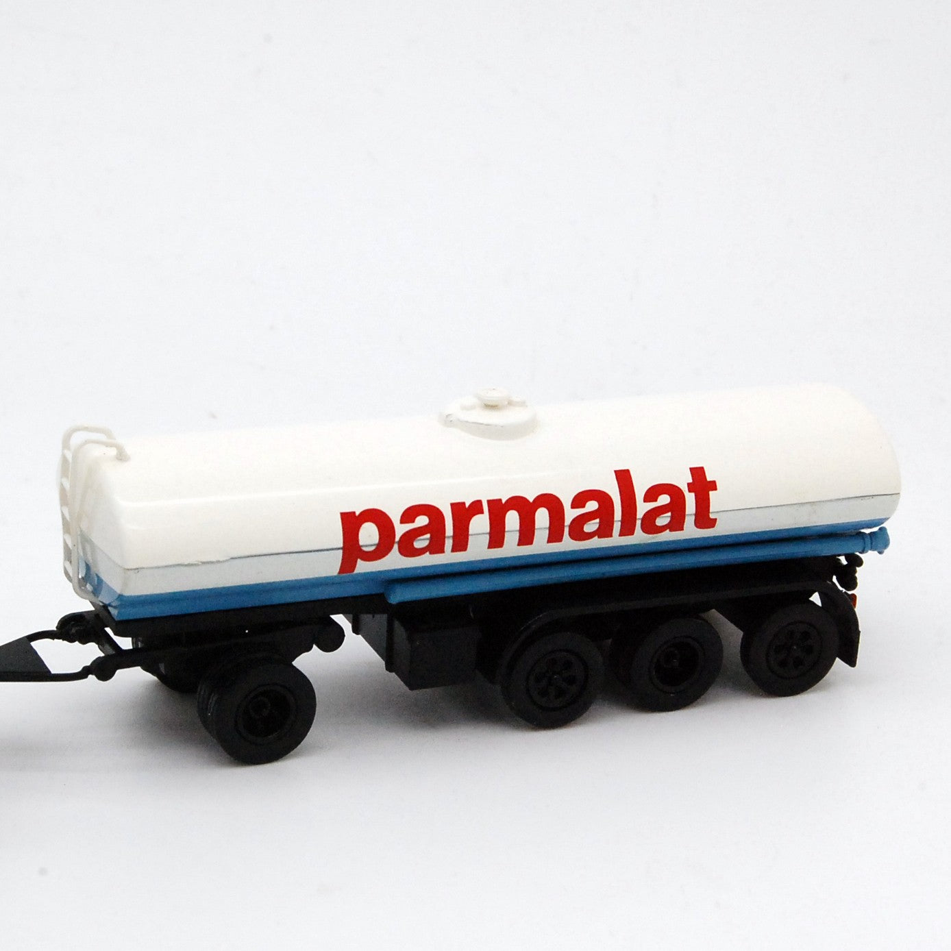 Fiat 691 Millepiedi 1970 Cisterna "Parmalat" 1:87 - 68568