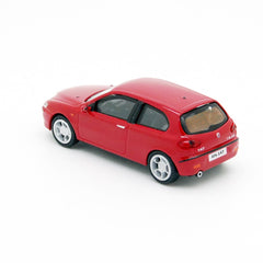 Alfa Romeo 147 2001 Rosso 1:87 - 68581