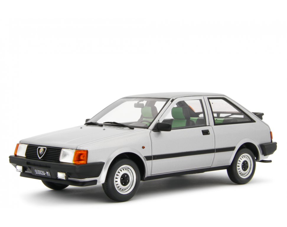 Alfa Romeo Arna 1.3 TI 1984 Grigio Metallizzato 1:18 - 69024