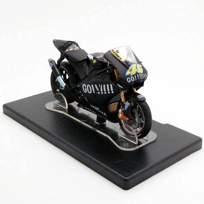 Yamaha YZR-M1 Test Phillip Island 2004 Valentino Rossi 1:18 - 69269