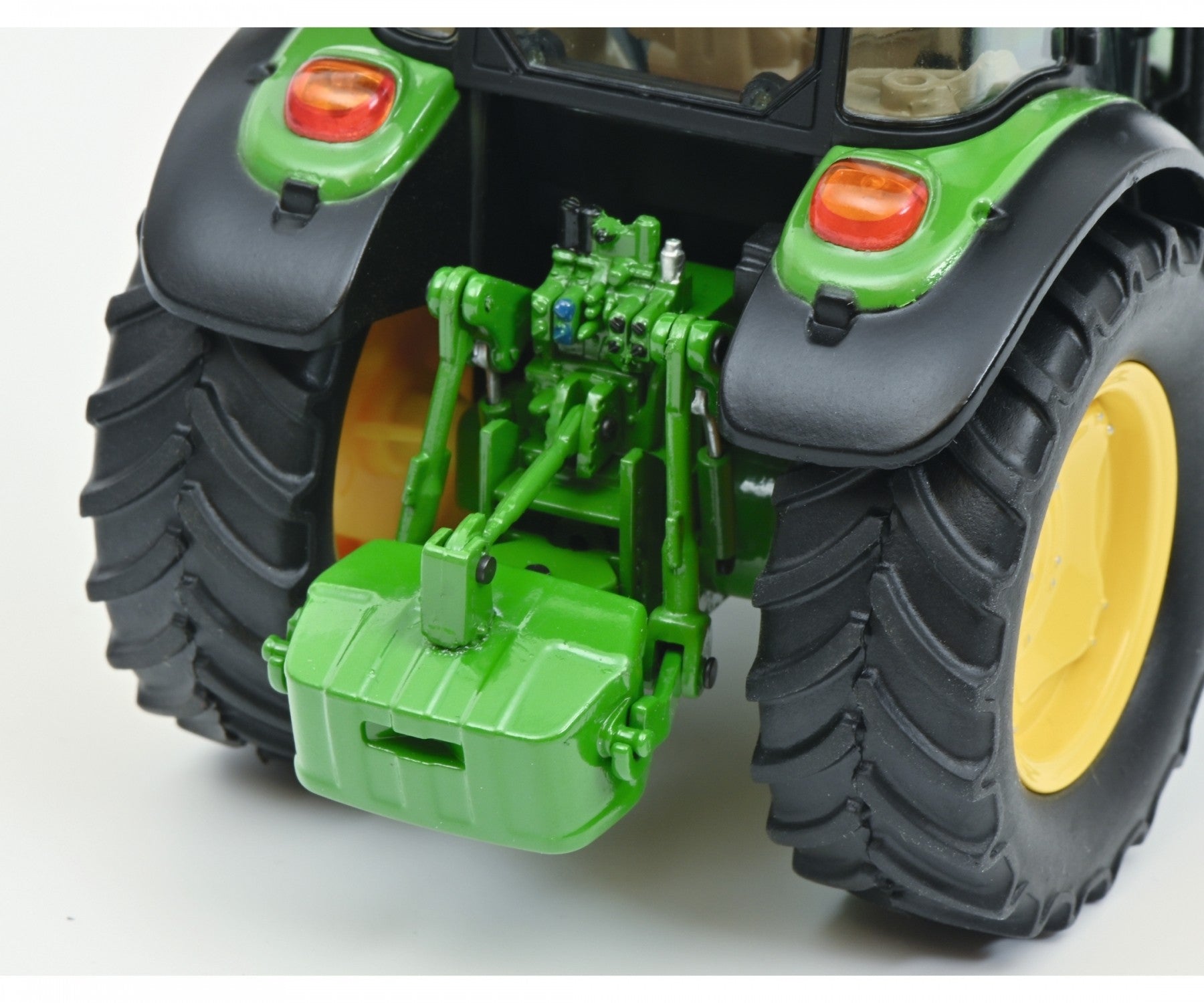 John Deere 5100 R  green 1:32 - 69397