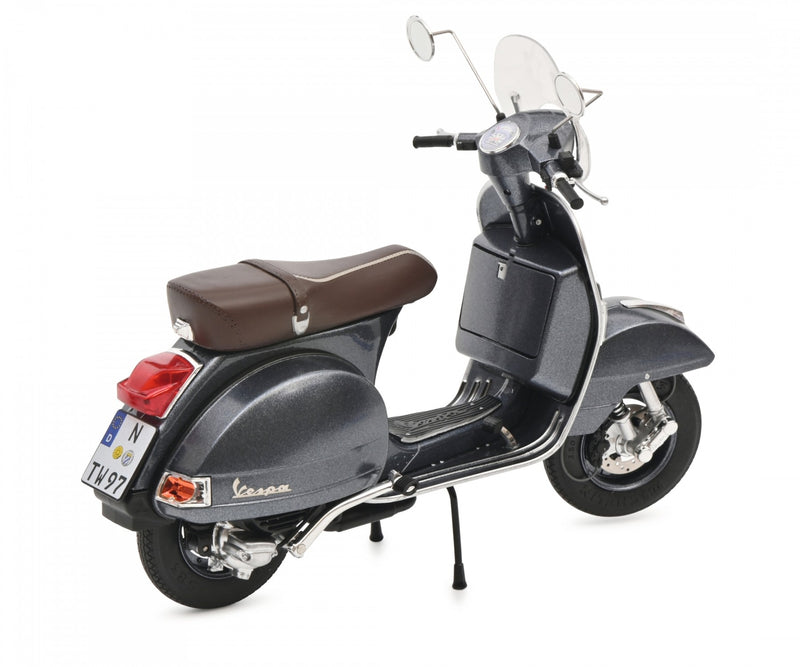 Vespa PX 125 anno 2011grigio metallizzato 1:10 - 69422
