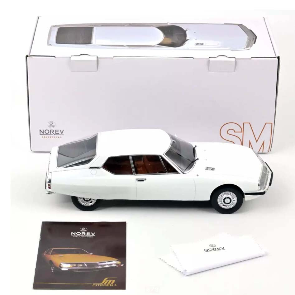 Citroën SM 1970 Bianco "Versione della Presentazione Ginevra" 1:12 - 69659