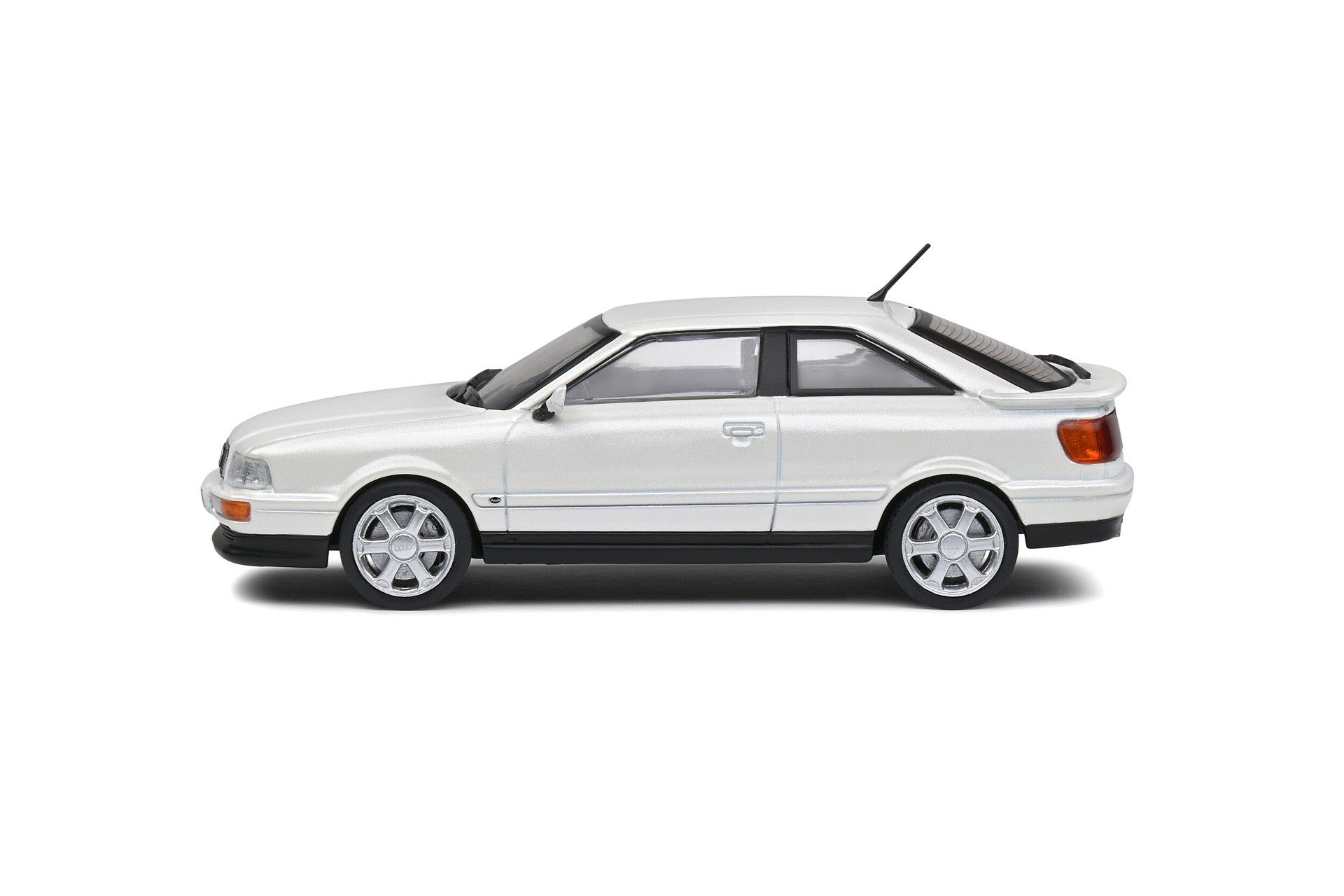 Audi Coupe S2 1992 Pearl White 1:43 - 69699