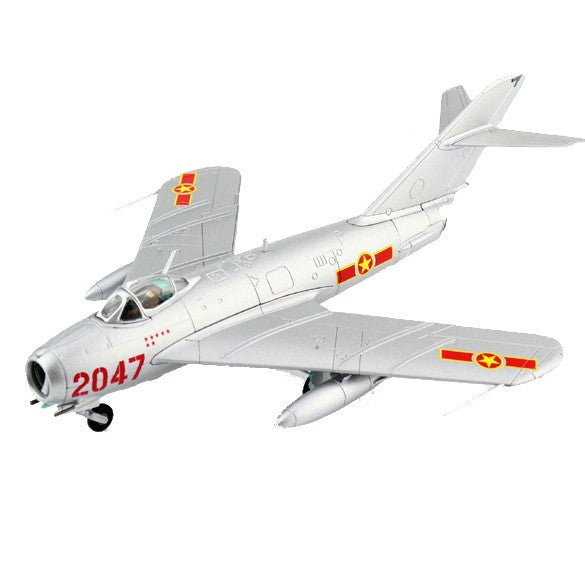 MIG-17 Fresco C 2047 flown by Nguyen Van Bay 923rd 1972 Fighter Rgt. 1:72 - 69868