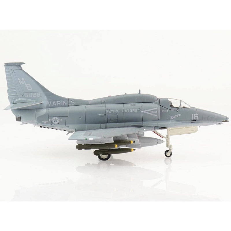 A-4F Skyhawk 155208 VMA-142 "Flying Gators" 1984 1:72 - 69965