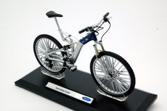 Bicicletta Audi Design Cross argento / blu 1:10 - 7009