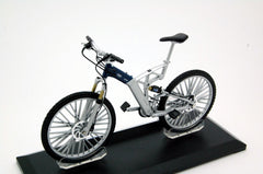 Bicicletta Audi Design Cross argento / blu 1:10 - 7010