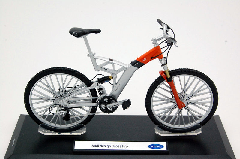 Bicicletta Audi Design Cross Pro argento / arancione 1:10 - 7020