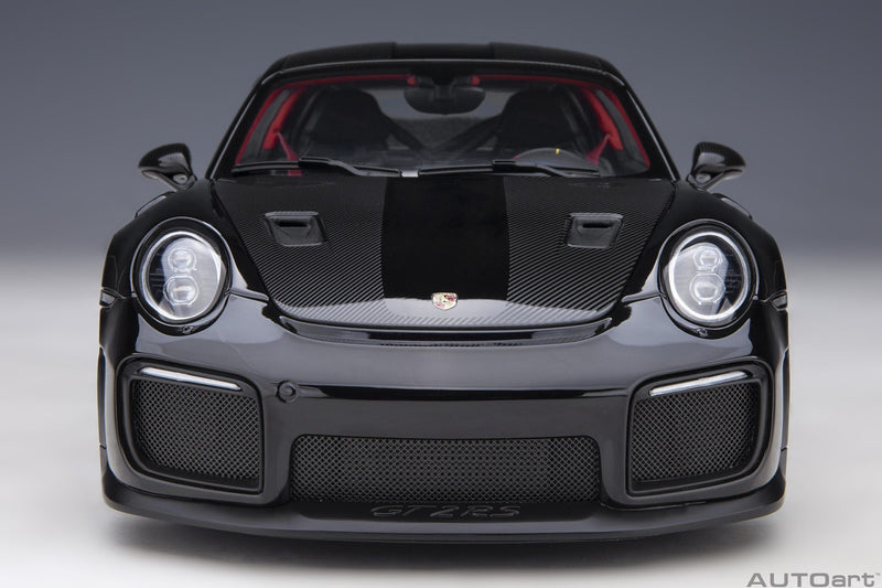 Porsche 911 (991.2) GT2 RS Weissach Package Black 1:18 - 70221