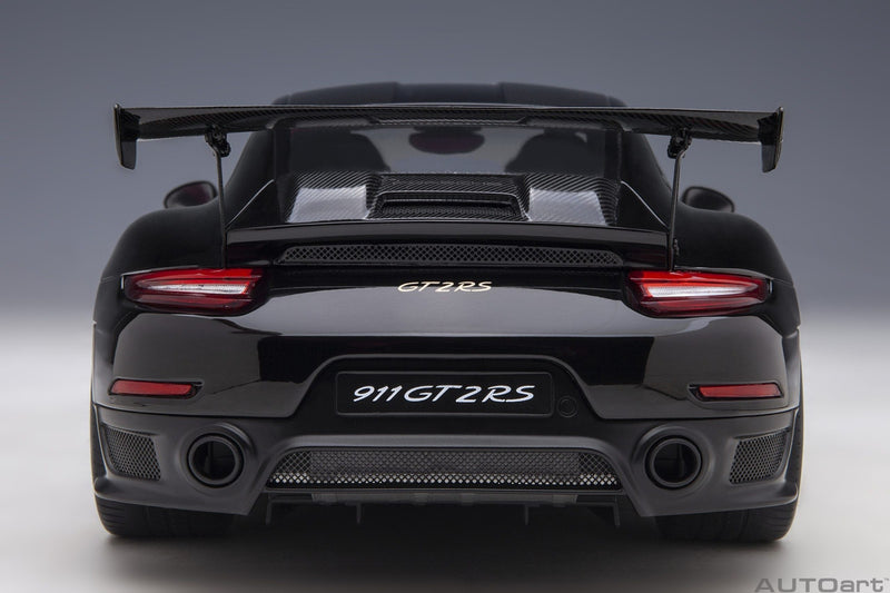 Porsche 911 (991.2) GT2 RS Weissach Package Black 1:18 - 70222