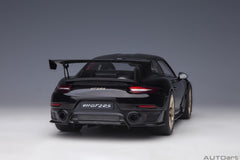 Porsche 911 (991.2) GT2 RS Weissach Package Black 1:18 - 70235