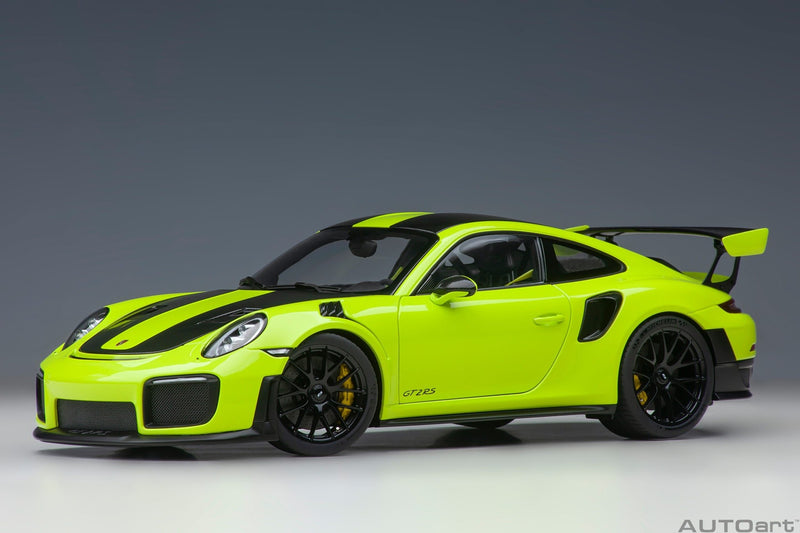Porsche 911 (991.2) GT2 RS Weissach Package Acid Green 1:18 - 70237