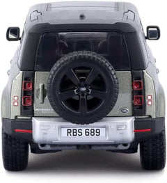 Land Rover Defender 110 anno 2022 Verde Chiaro metallizzato 1:24 - 70308