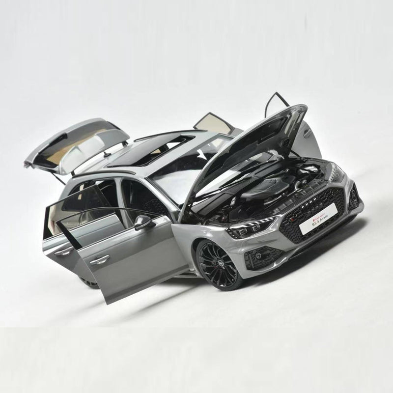 Audi RS4 Avant 2020 Grey 1:18 - 70369