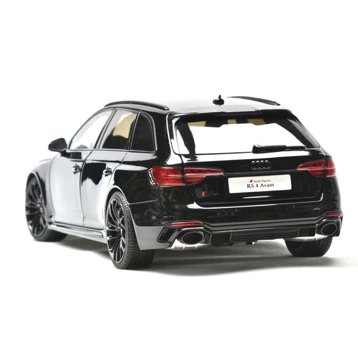 Audi RS4 Avant 2020 Black 1:18 - 70376