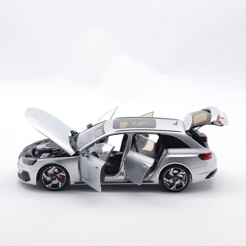 Audi RS4 Avant 2020 Silver 1:18 - 70382