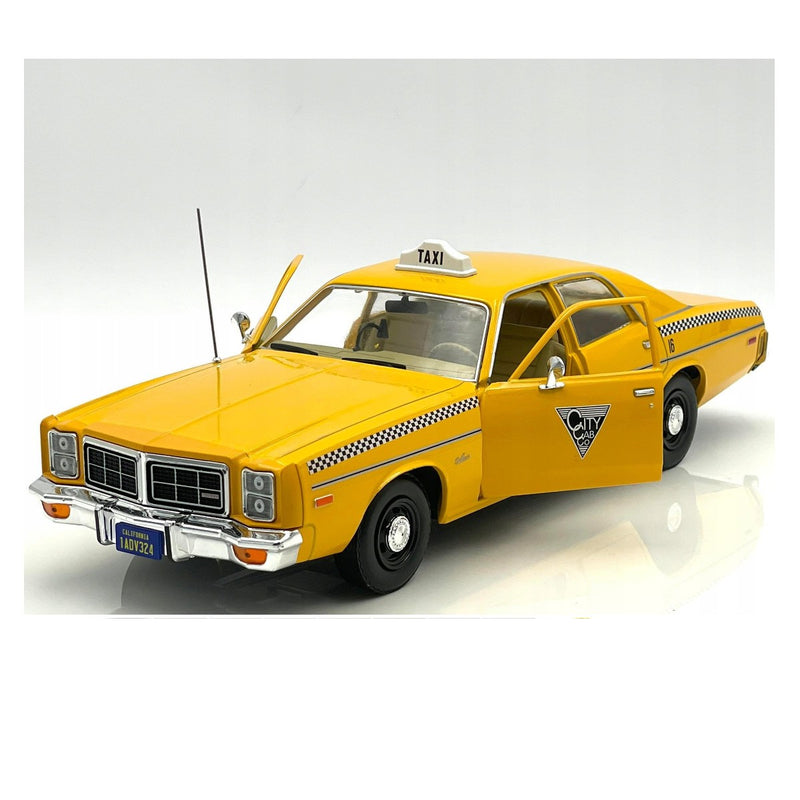 Dodge Monaco Taxi 1978 City Cab Co. "Rocky III" 1982 giallo 1:18 - 70421