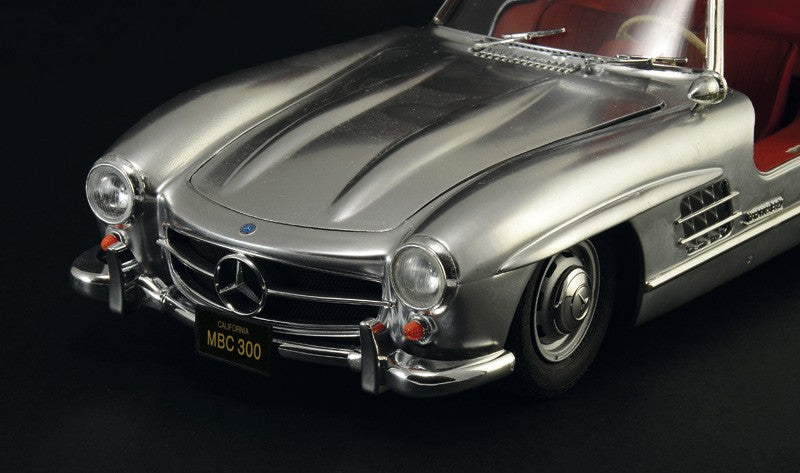 Mercedes-Benz 300 SL 1954 "Gullwing" Kit 1:16 - 70586