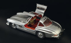 Mercedes-Benz 300 SL 1954 "Gullwing" Kit 1:16 - 70589
