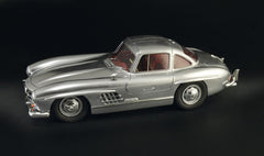 Mercedes-Benz 300 SL 1954 "Gullwing" Kit 1:16 - 70590