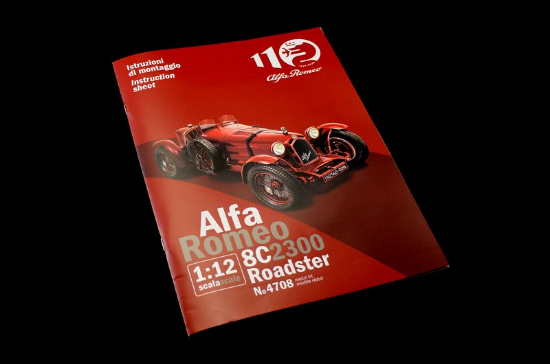 Alfa Romeo 8C 2300 1931-1933 Roadster Kit 1:12 - 70721