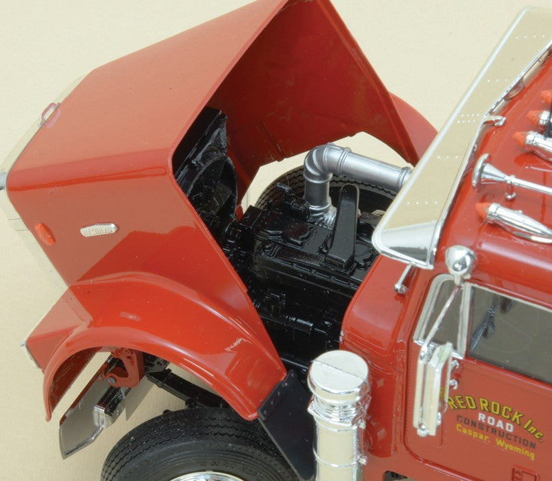 Freightliner Heavy Dumper Truck Kit 1:24 - 70781