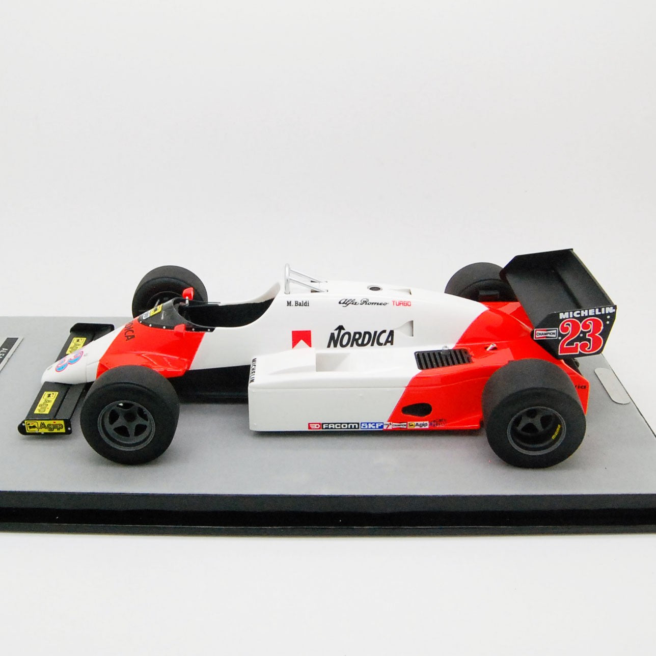 Alfa Romeo 183T F1 Monaco Gp 1983 23 Mauro Baldi 1:18 - 70819