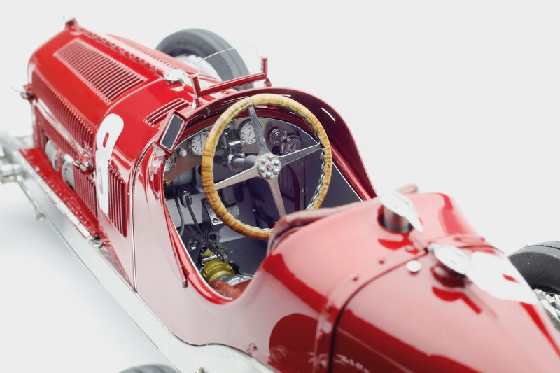 Alfa Romeo P3 winner GP Italy 1932 Tazio Nuvolari 1:18 - 71456