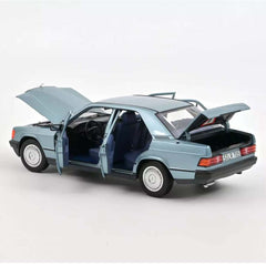 Mercedes-Benz 190 E 1984 Light Blue Metallic 1:18 - 71477