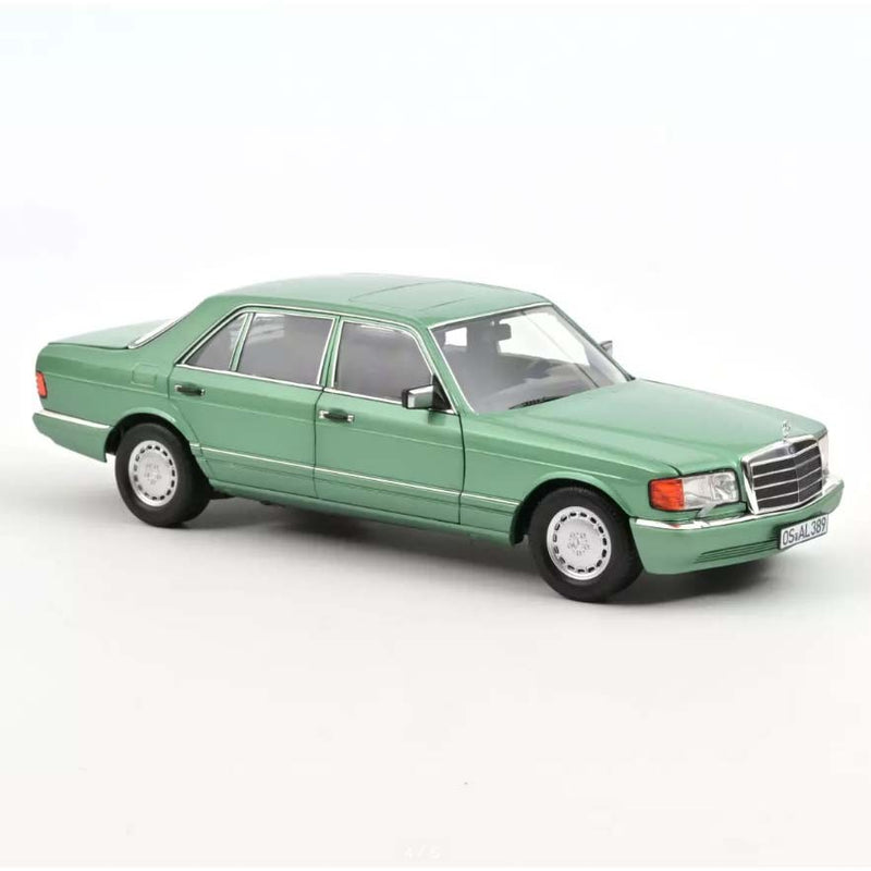 Mercedes-Benz 560 SEL 1991 light green metallic 1:18 - 71487