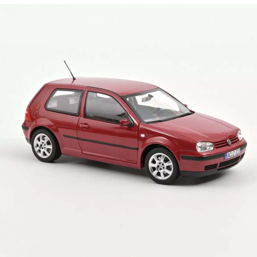 Volkswagen VW Golf MK4 2002 Red 1:18 - 71526