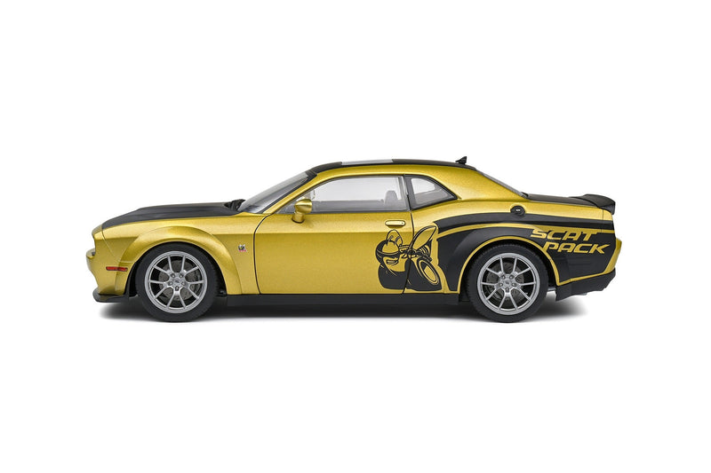 Dodge Challenger R/T 2020 Scat Pack Widebody Streetfighter Goldrush 1:18 - 71555