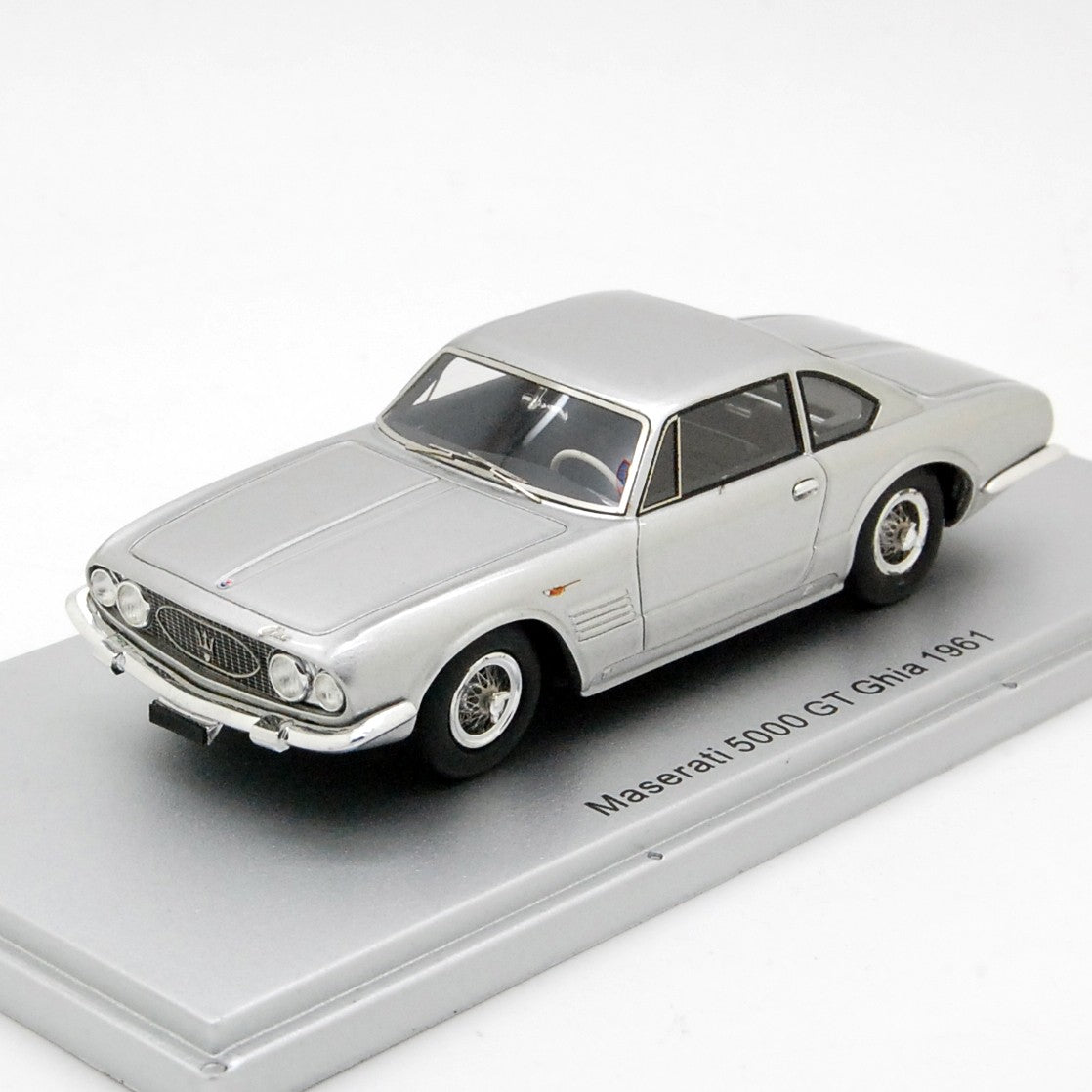 Maserati 5000GT Coupe 1961 Silver personal car F. Innocenti 1:43 - 71869
