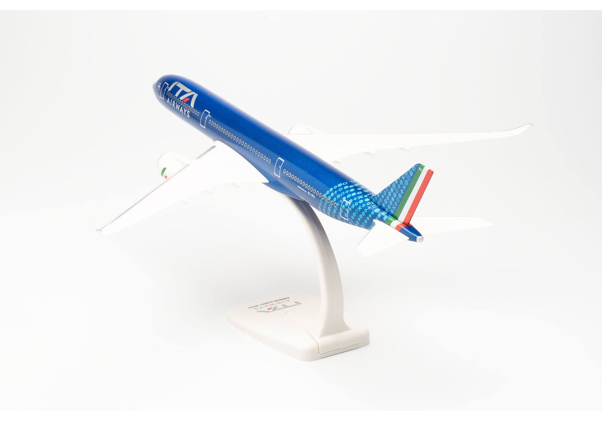 Airbus A350-900 – EI-IFA ITA Airways “Valentino Rossi” 1:200 - 72101