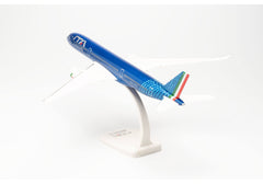 Airbus A350-900 – EI-IFA ITA Airways “Valentino Rossi” 1:200 - 72101