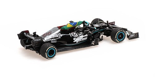 Mercedes-Amg F1 W12 E Performance Winner Brazilian Gp F1 2021 Lewis Hamilton with Flag 1:43 - 72178