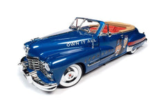 Cadillac Series 62 Convertible Monopoly Graphics & Mr. Monopoly 1:18 - 72207