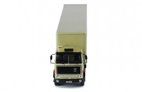 Volvo F89 Team Warsteiner Arrows 1981 Racing Transporter 1:43 - 72545