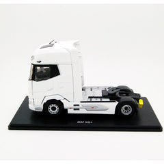 DAF XG+ tractor white 1:43 - 72726